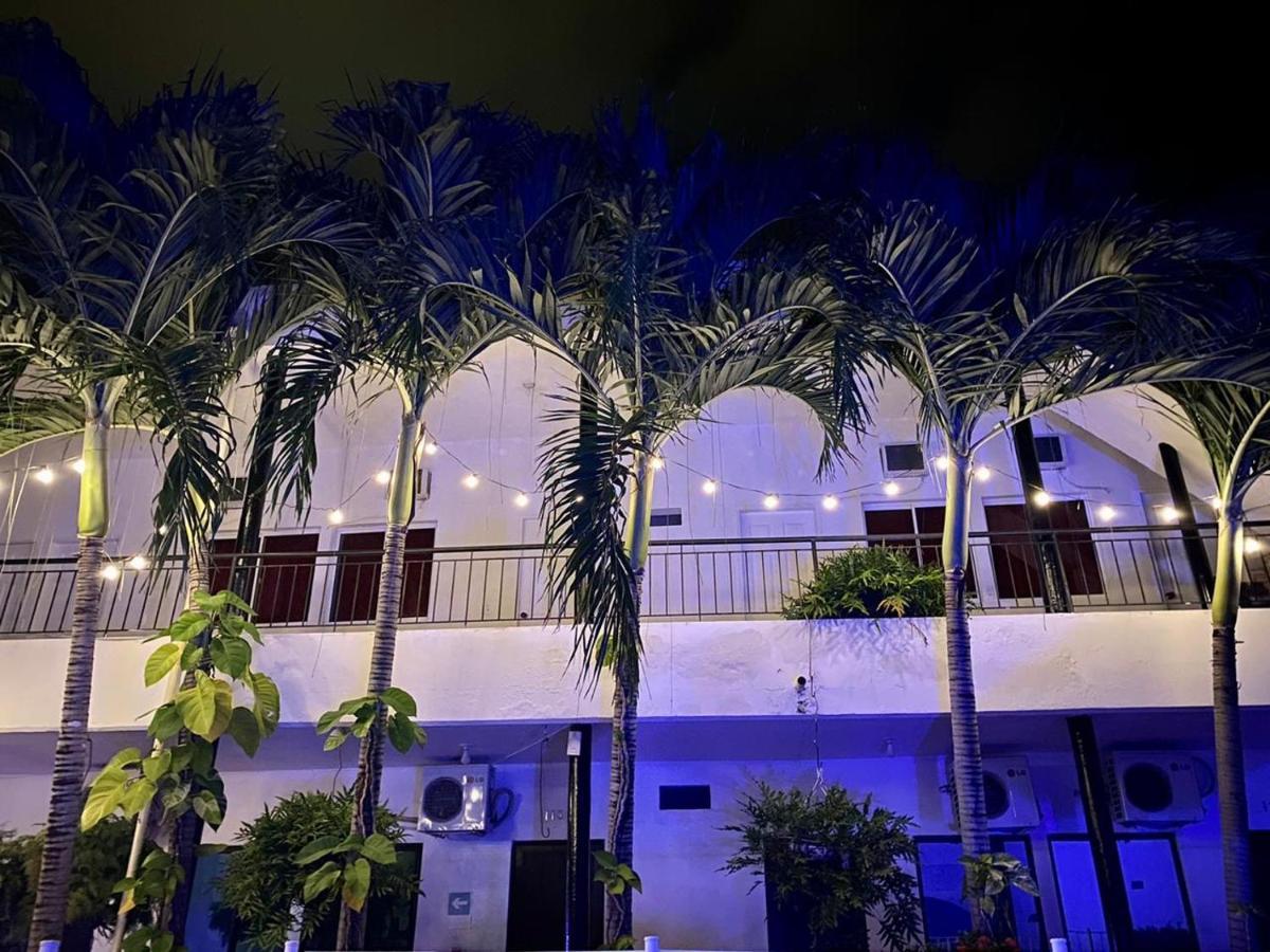 Hotel Zulan Tolu Exterior photo